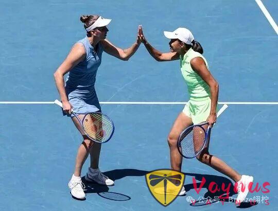 37歲傳奇！張帥/梅爾滕斯問鼎澳網女雙，七年之約終圓夢