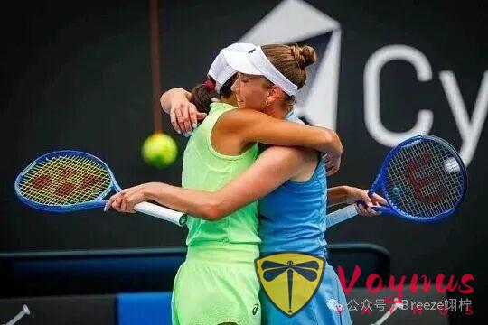 37歲傳奇！張帥/梅爾滕斯問鼎澳網女雙，七年之約終圓夢