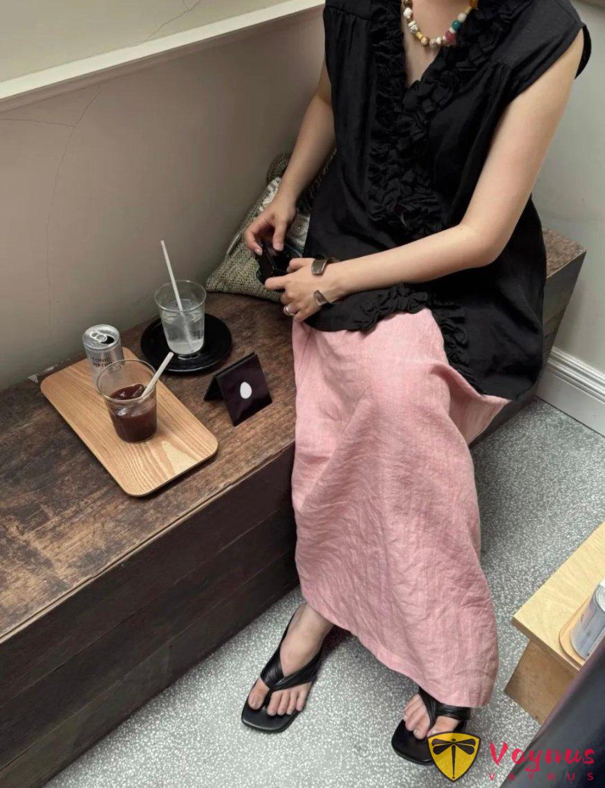 黑配粉的绝美穿搭