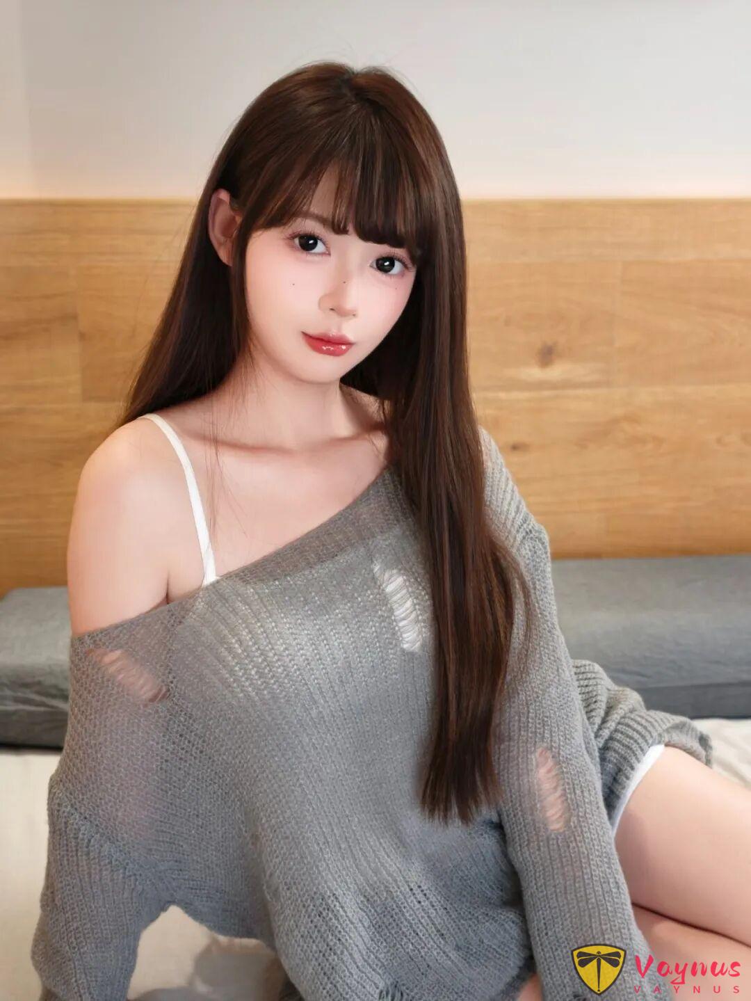 9个慵懒随性拍照姿势，宅家也能拍出高级感，温柔学姐既视感