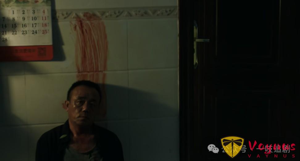 全程戴墨鏡裝酷，臺詞黏糊，58歲姜武帶來國際影帝“教科書”式演技