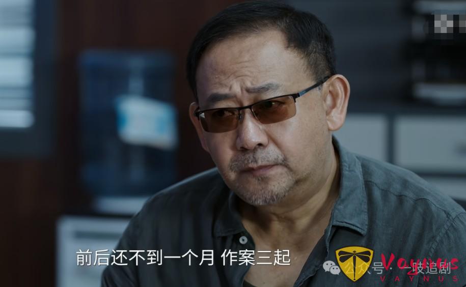 全程戴墨鏡裝酷，臺詞黏糊，58歲姜武帶來國際影帝“教科書”式演技