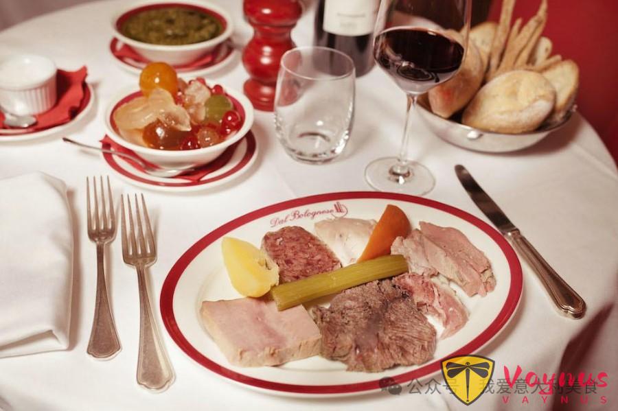 博洛尼亚：胖子之城、大学之城和红屋顶之城