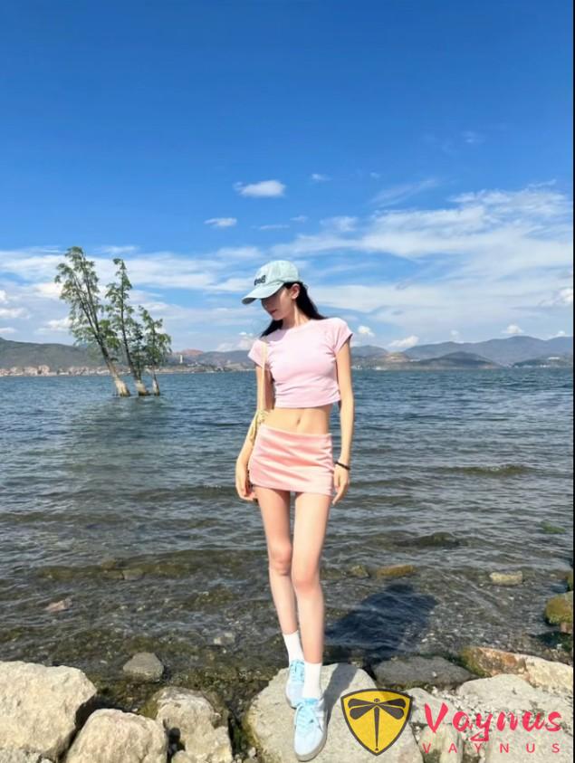 7个万能拍照姿势，显高显瘦，松弛自然好看，普通人也能拍出有生命力的照片！