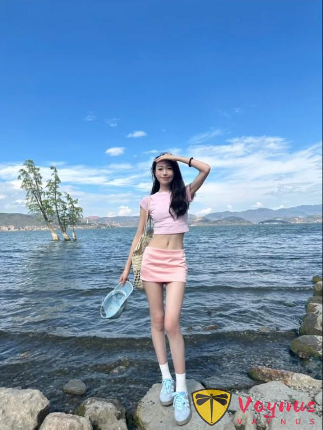 7个万能拍照姿势，显高显瘦，松弛自然好看，普通人也能拍出有生命力的照片！
