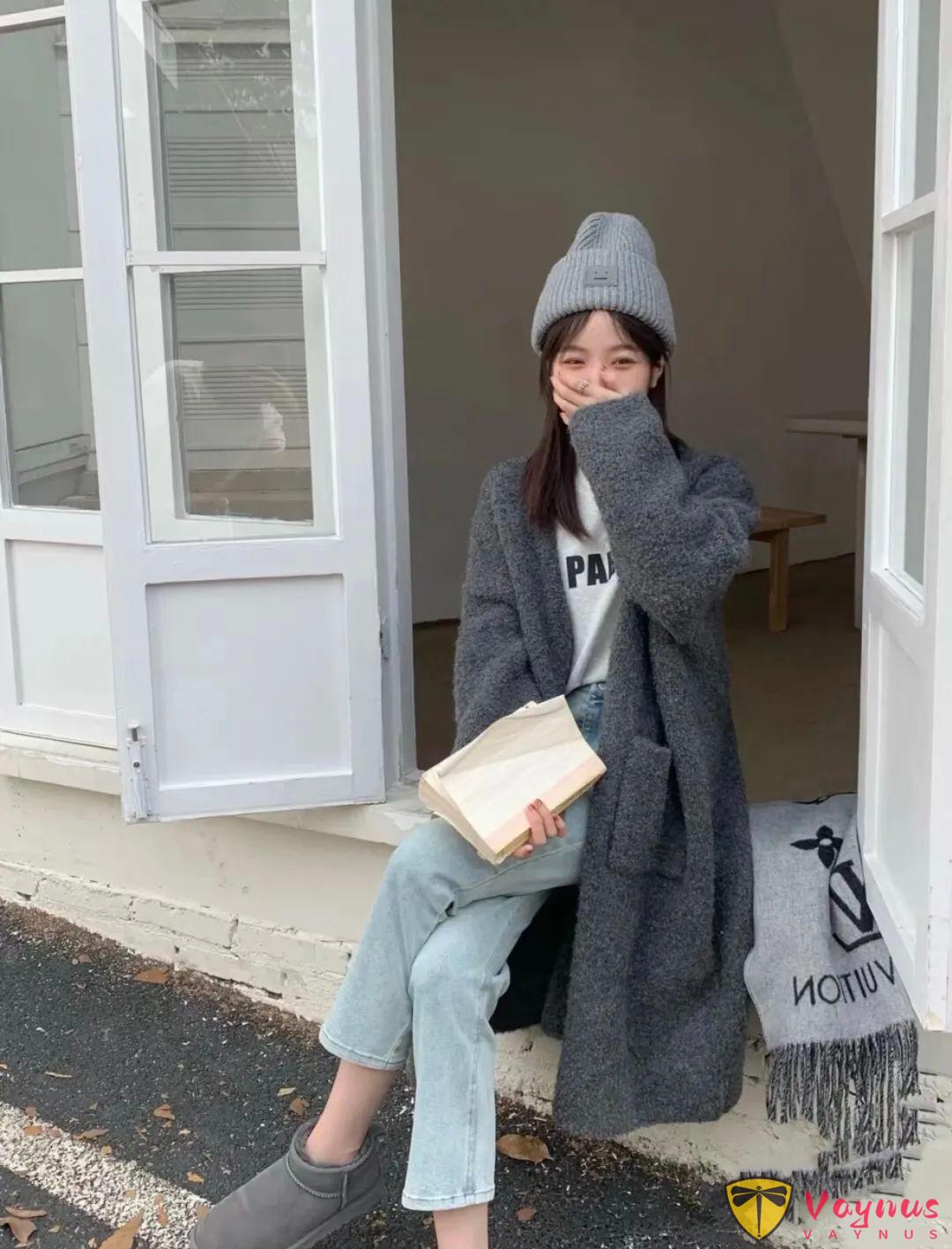 灰色雪地靴的时髦穿搭灵感