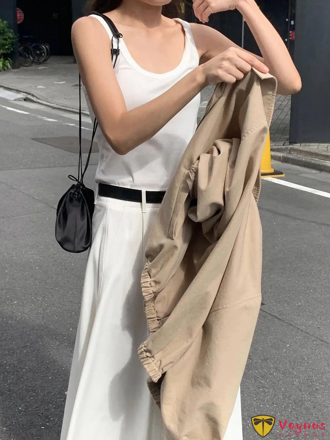 卡其色外套的穿搭靈感