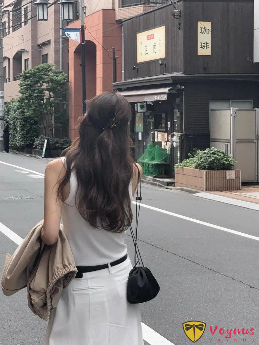 卡其色外套的穿搭靈感