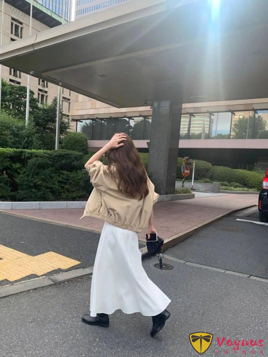 卡其色外套的穿搭靈感
