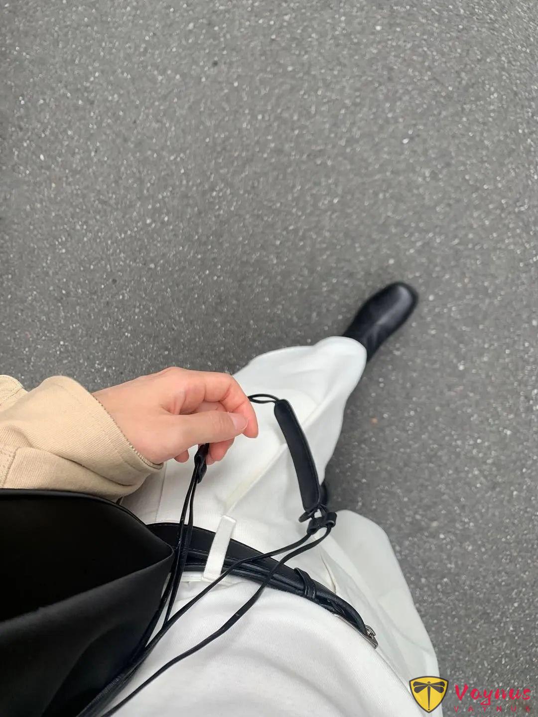 卡其色外套的穿搭靈感