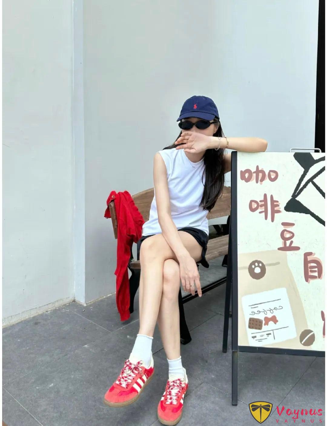 明媚夏天里的不费力穿搭