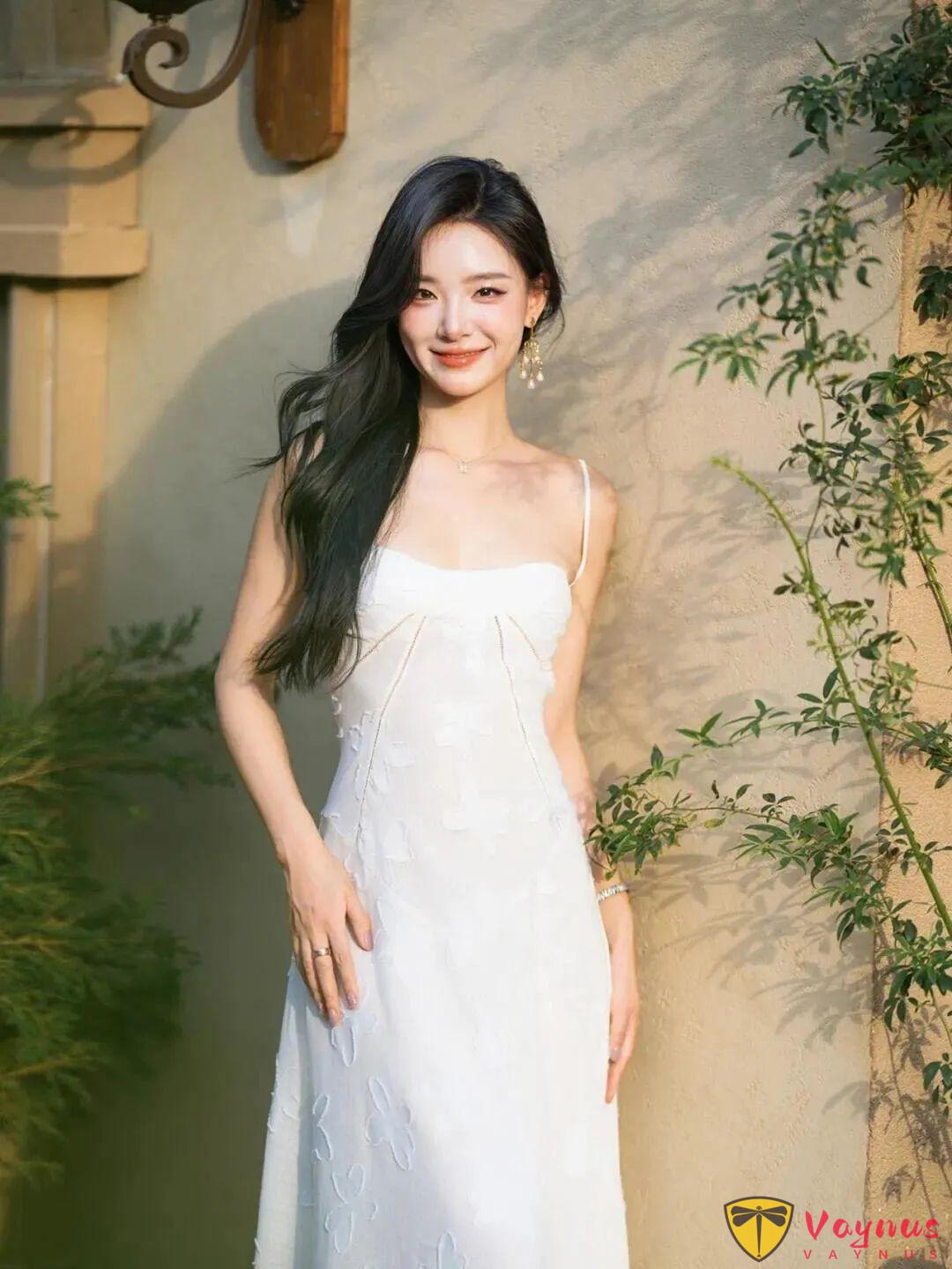 想拍出温柔感白纱照？收藏这9个动作，拍出笑容甜、身材好、氛围感强