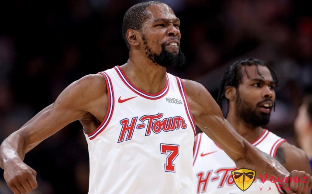 1769663741948077916.jpg 马刺大比分逆转火箭,卡斯尔、哈珀都是未来,谁来都不换!