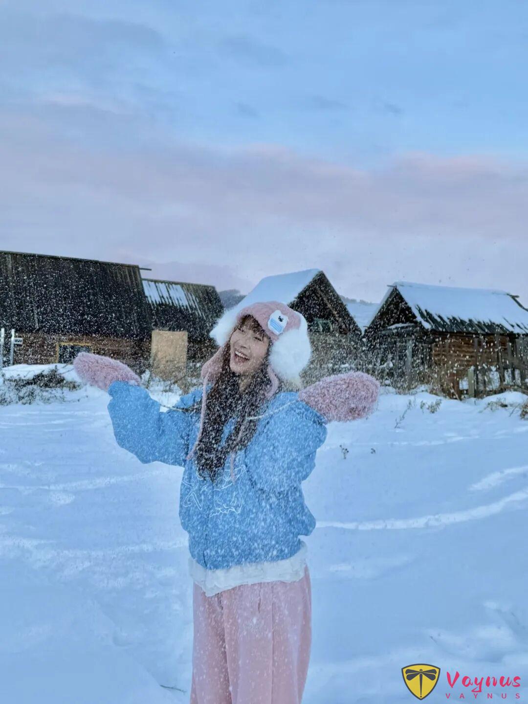 9個多巴胺雪地拍照姿勢，元氣活潑顯可愛，輕鬆告別冬日沉悶感