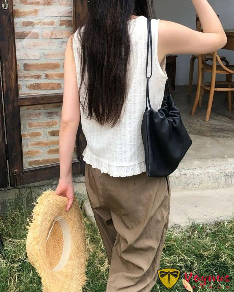 咖色系淡颜系穿搭