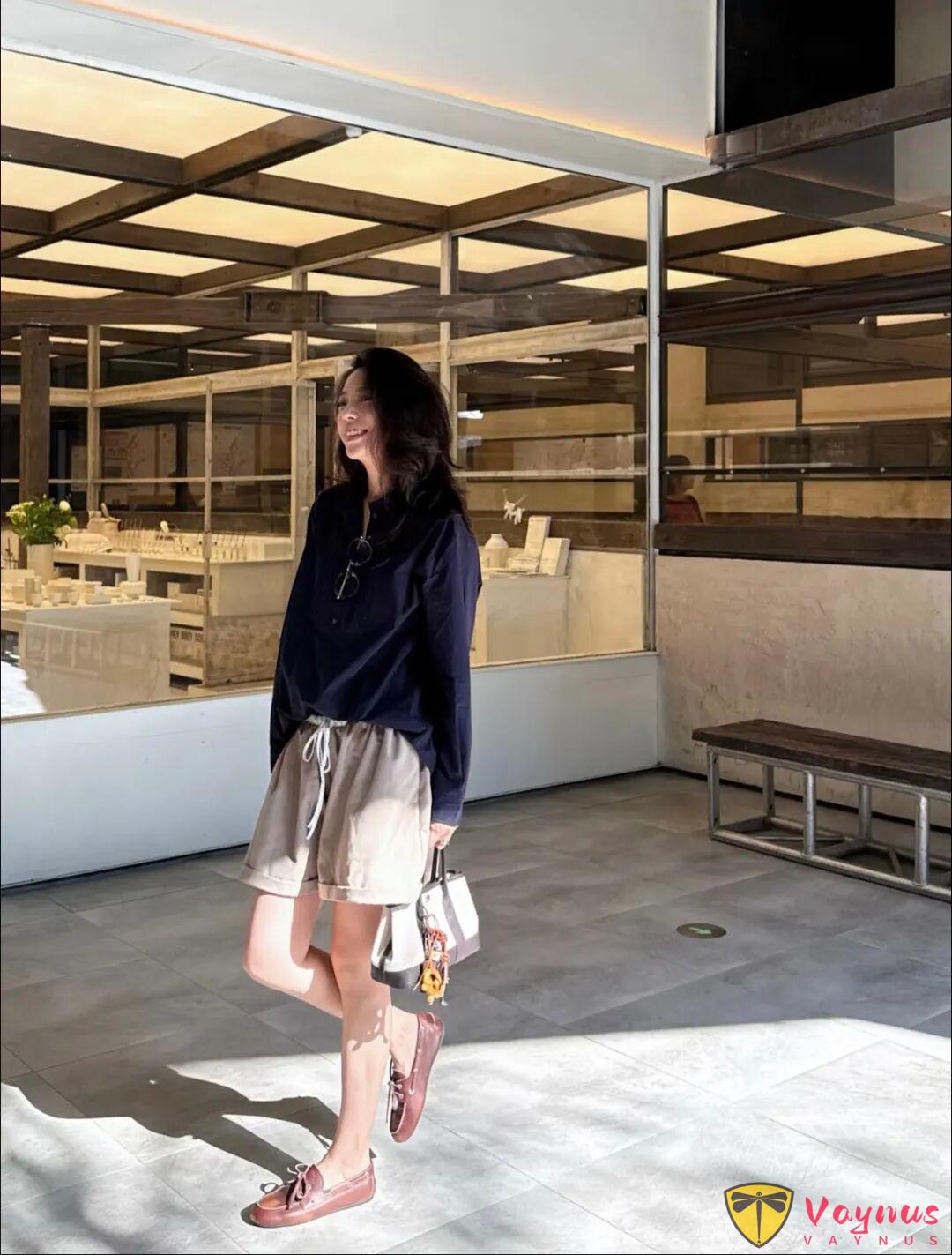 太好看的藏蓝色衬衫