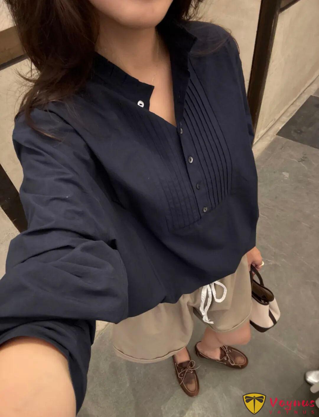 太好看的藏蓝色衬衫