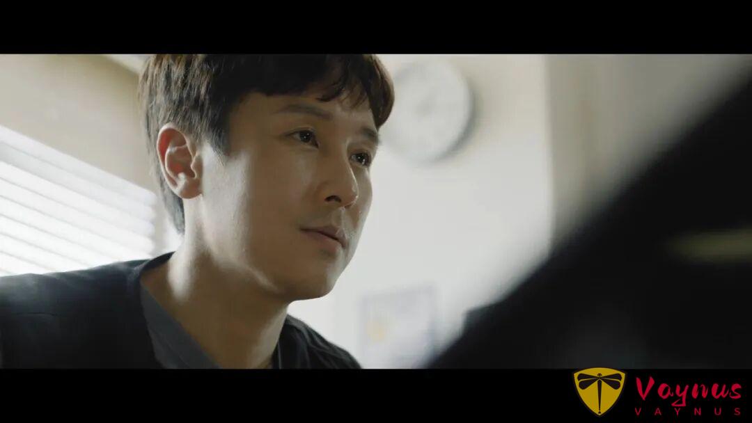 韩国电影真会拍，犯罪爽剧《B级文件》揭露：财阀肆无忌惮，过着我们无法想象的生活