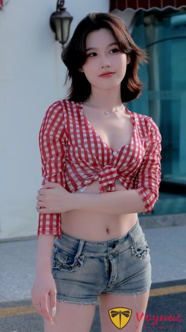 牛仔辣妹，高级性感写真！9个动作，自信大方秀身材，拍出大长腿