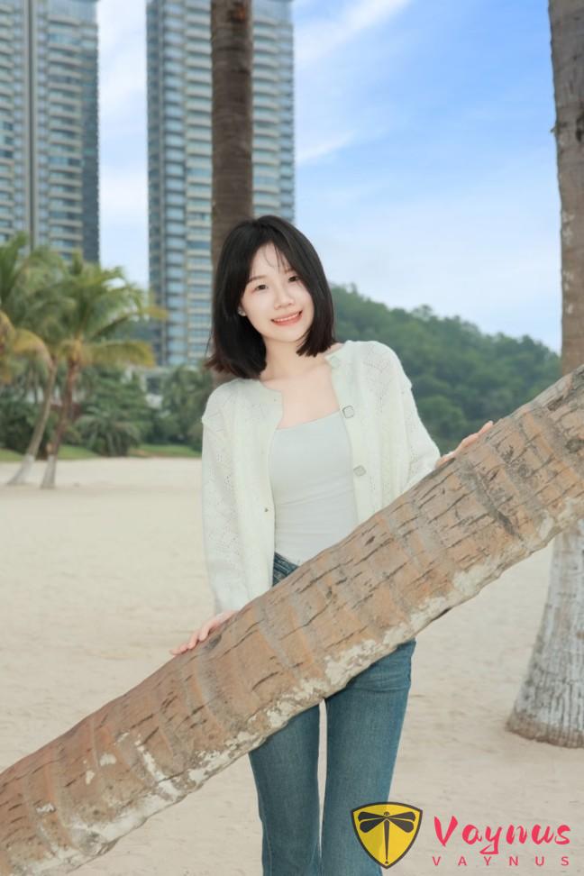 海邊牛仔褲拍照，9個姿勢動作，溫柔氣質狠狠拿捏，顯高又顯瘦