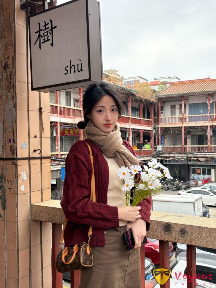 9個老巷子拍照姿勢，充滿市井煙火氣，拍出歲月靜好的故事感