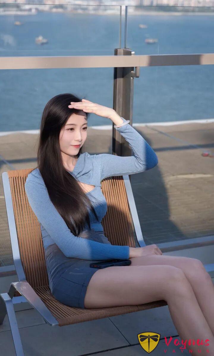 風衣配短裙,9個拍照姿勢,顯瘦顯高秀長腿,性感撩人超有氛圍