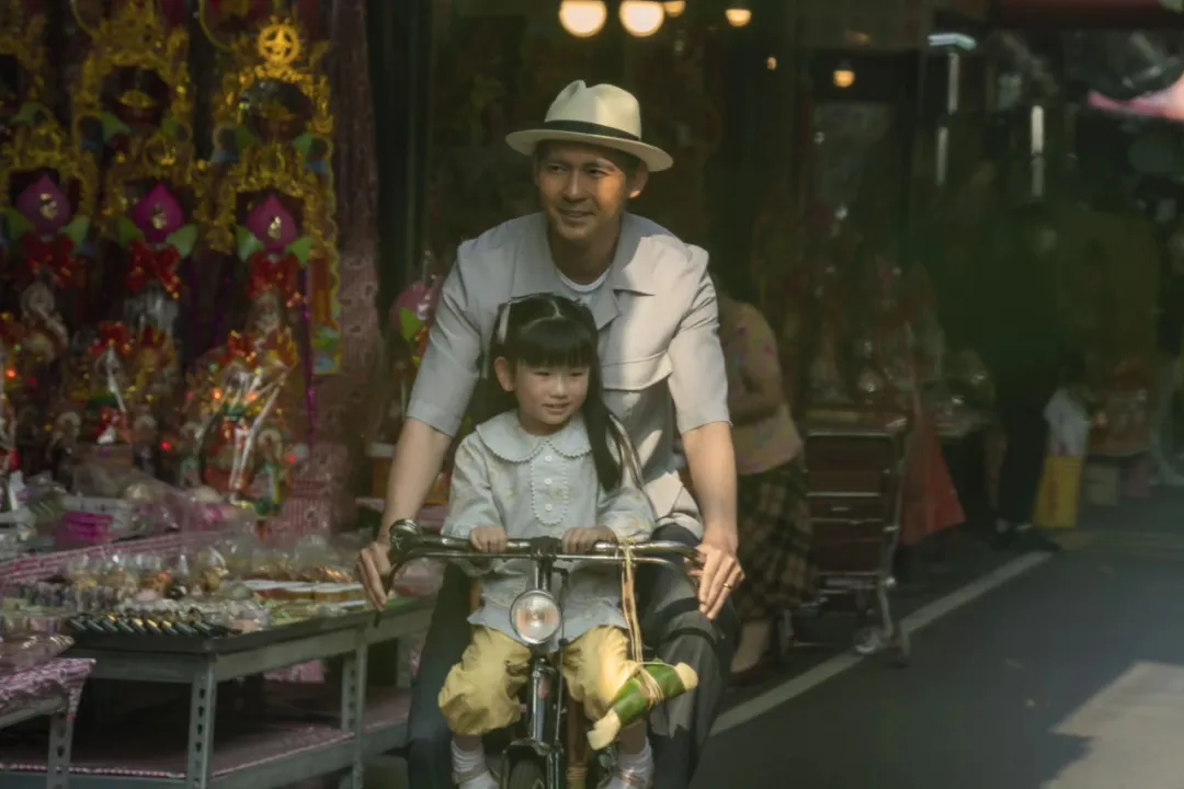 王炸陣容，無比期待！這電影《車頂上的玄天上帝》看完，心情很複雜！