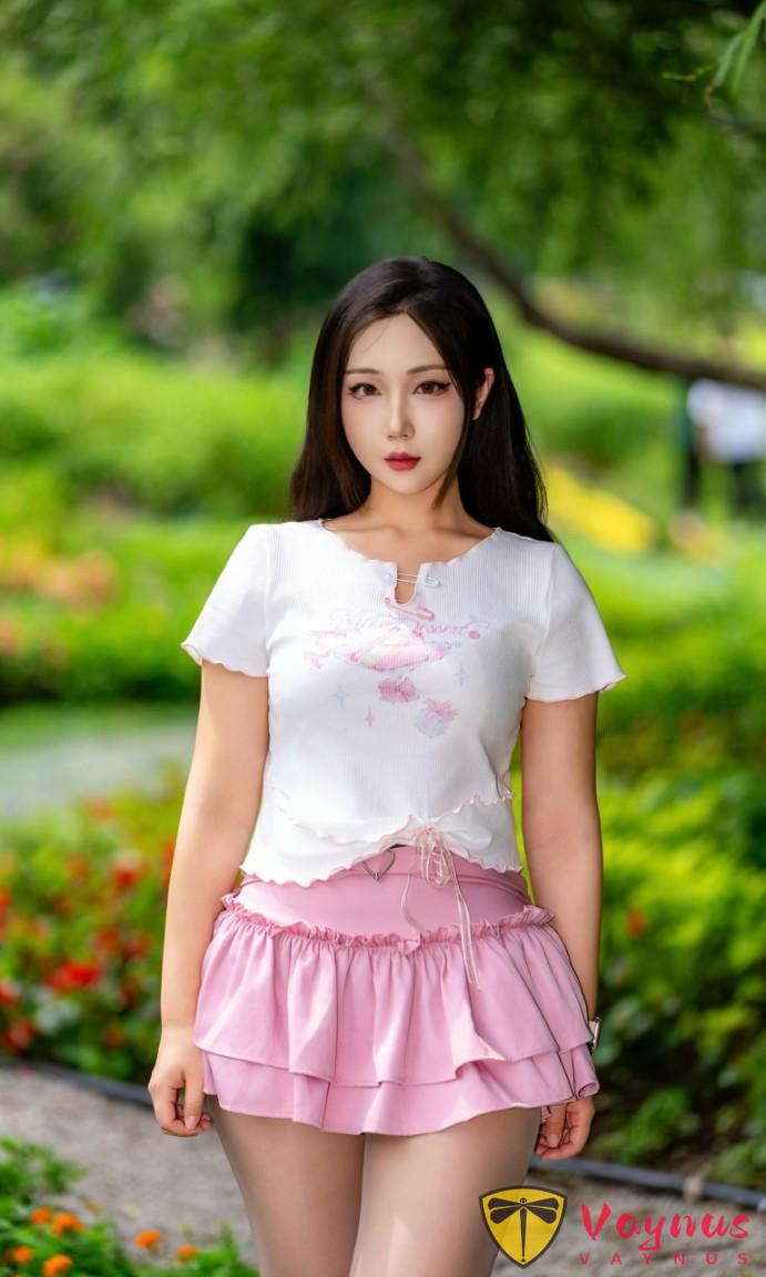 微胖女孩拍照，9個自信姿勢！告別身材焦慮，讓你又甜又辣，閃閃發光