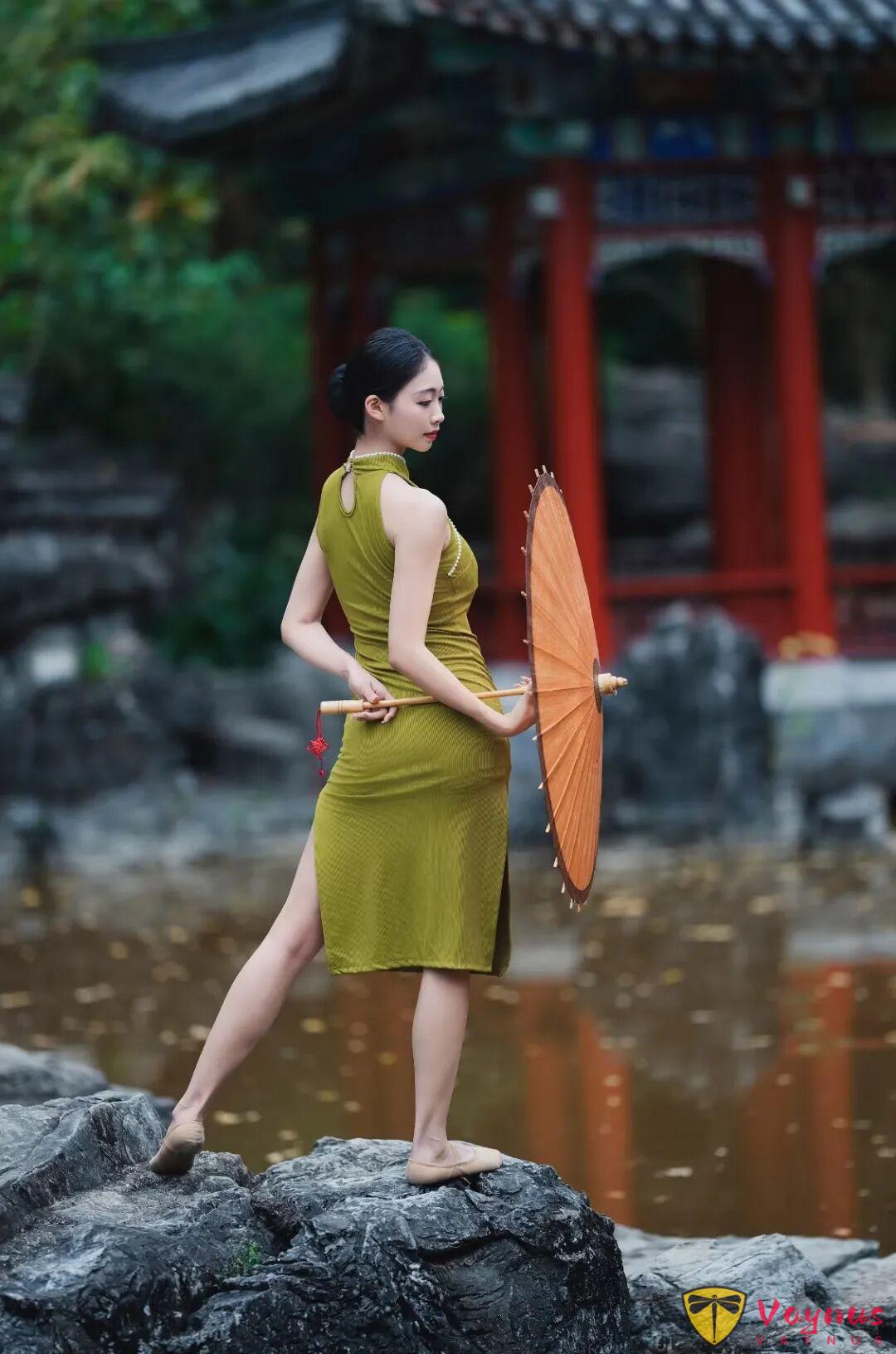 舞蹈生拍旗袍也太絕了!9個教科書般的姿勢,優雅靈動有韻味