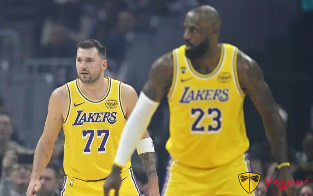 湖人狂输30分！詹姆斯泪洒赛场！布朗尼连得8分，小里复出在即！