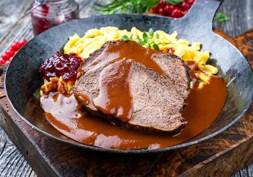 大口吃肉的豪迈！来看看德国特色美食！