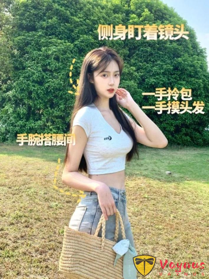 牛仔裤必学的9个万能动作，阳光自然又舒服，拍出青春感拉满的你