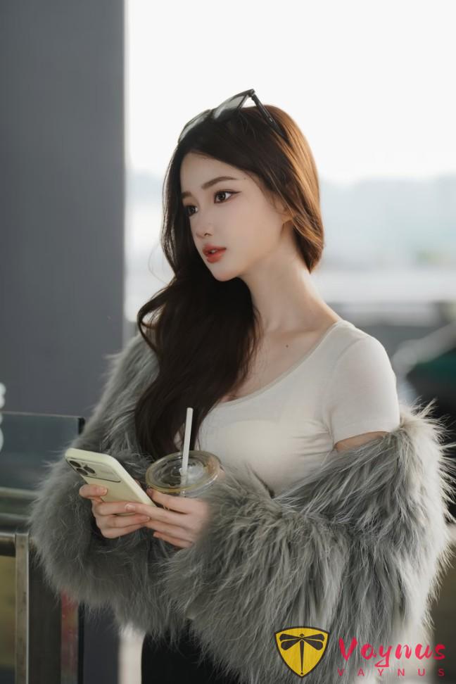 9個韓系站姐拍照姿勢,清冷高階有氣場,拍出女明星出街既視感