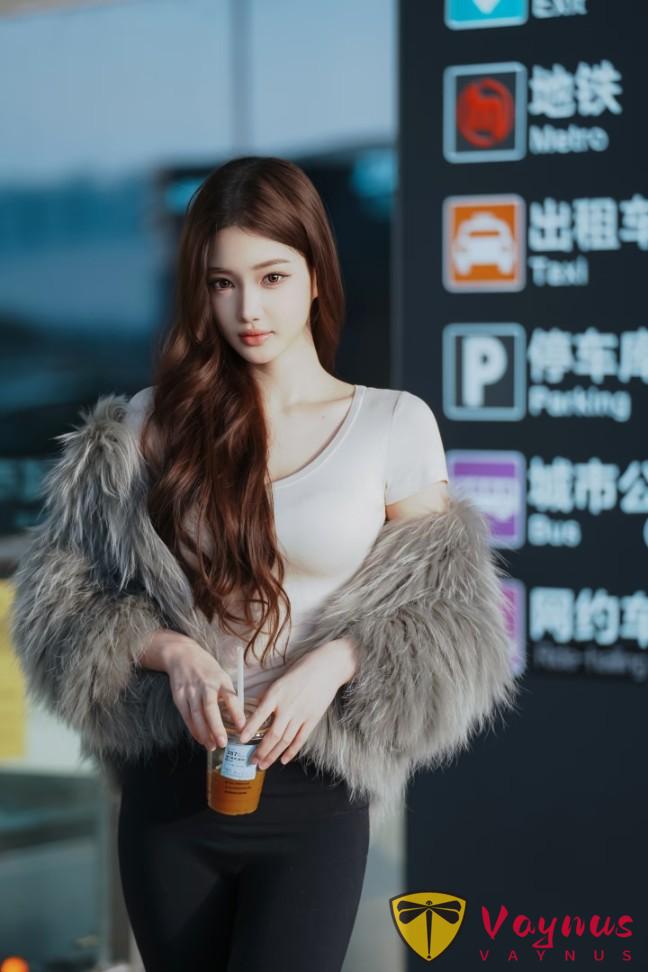 9個韓系站姐拍照姿勢,清冷高階有氣場,拍出女明星出街既視感