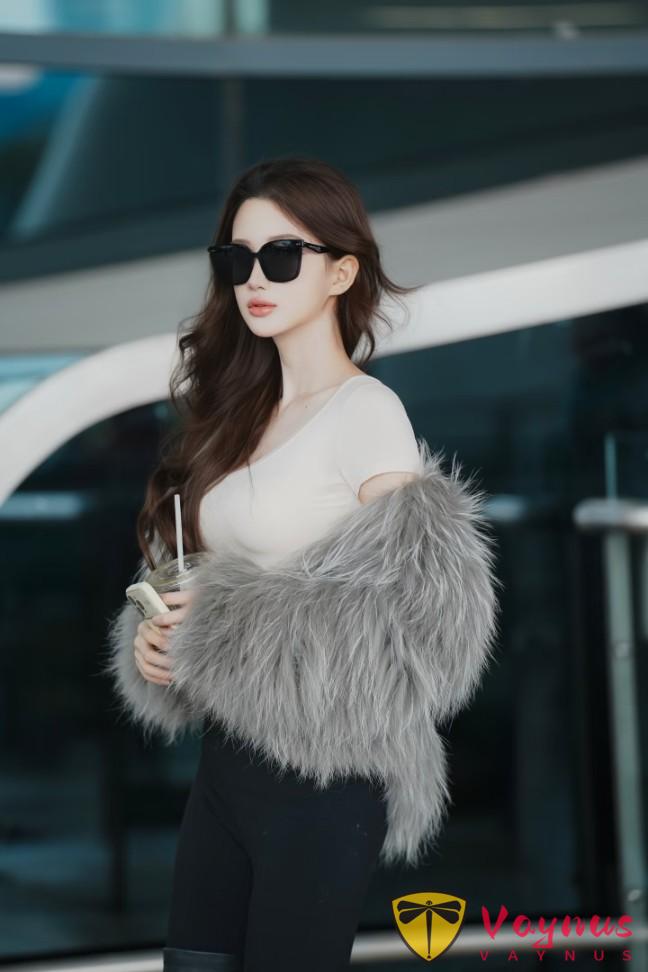 9個韓系站姐拍照姿勢,清冷高階有氣場,拍出女明星出街既視感