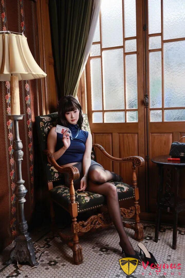 被问爆了的室内写真！9个撩人眼神与姿势教学，教你掌握高级的性感