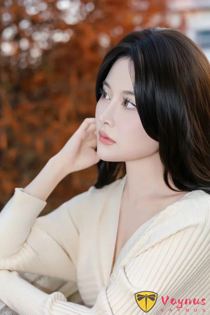 9个温柔针织裙拍照姿势，显瘦遮肉又有气质，路人也能拍出女神感