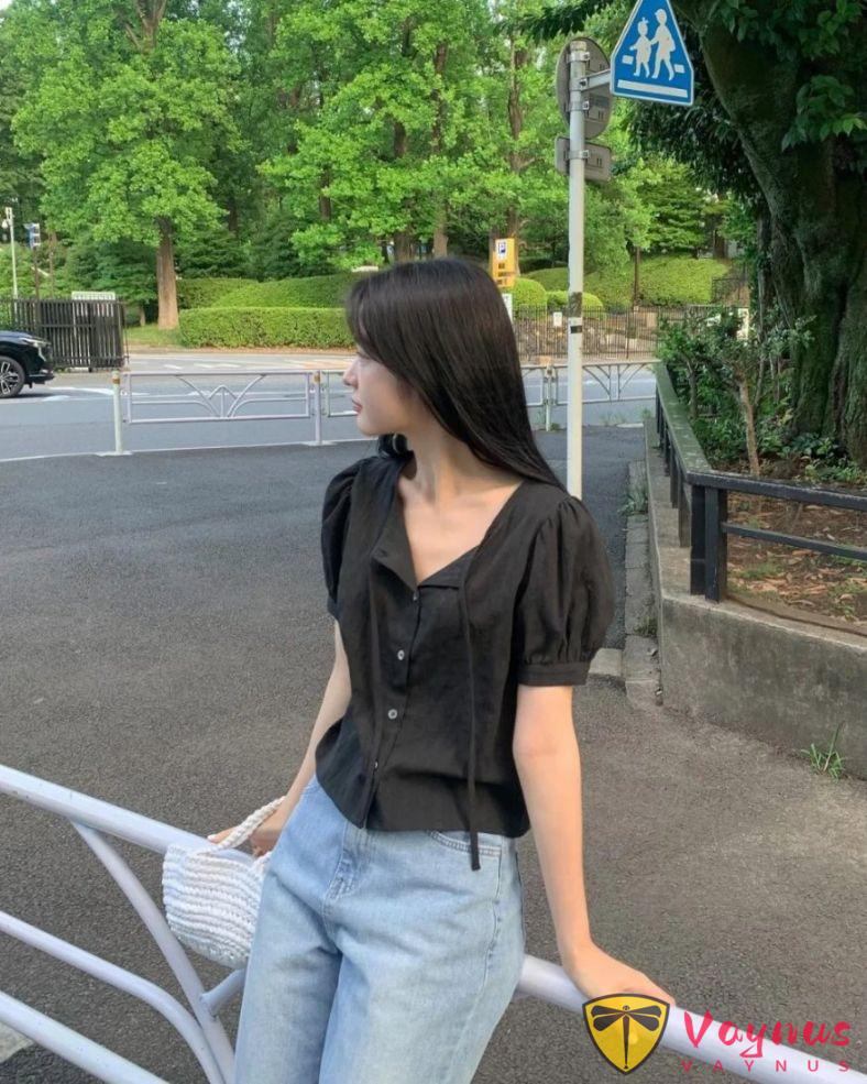 白色蕾丝娃娃衫穿搭灵感
