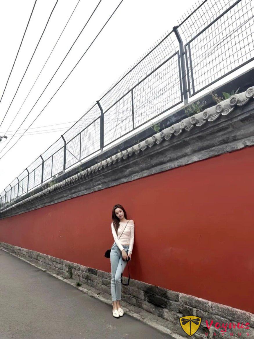 牛仔裤拍照,5个姿势,轻松拍出好身材,漂亮又上镜