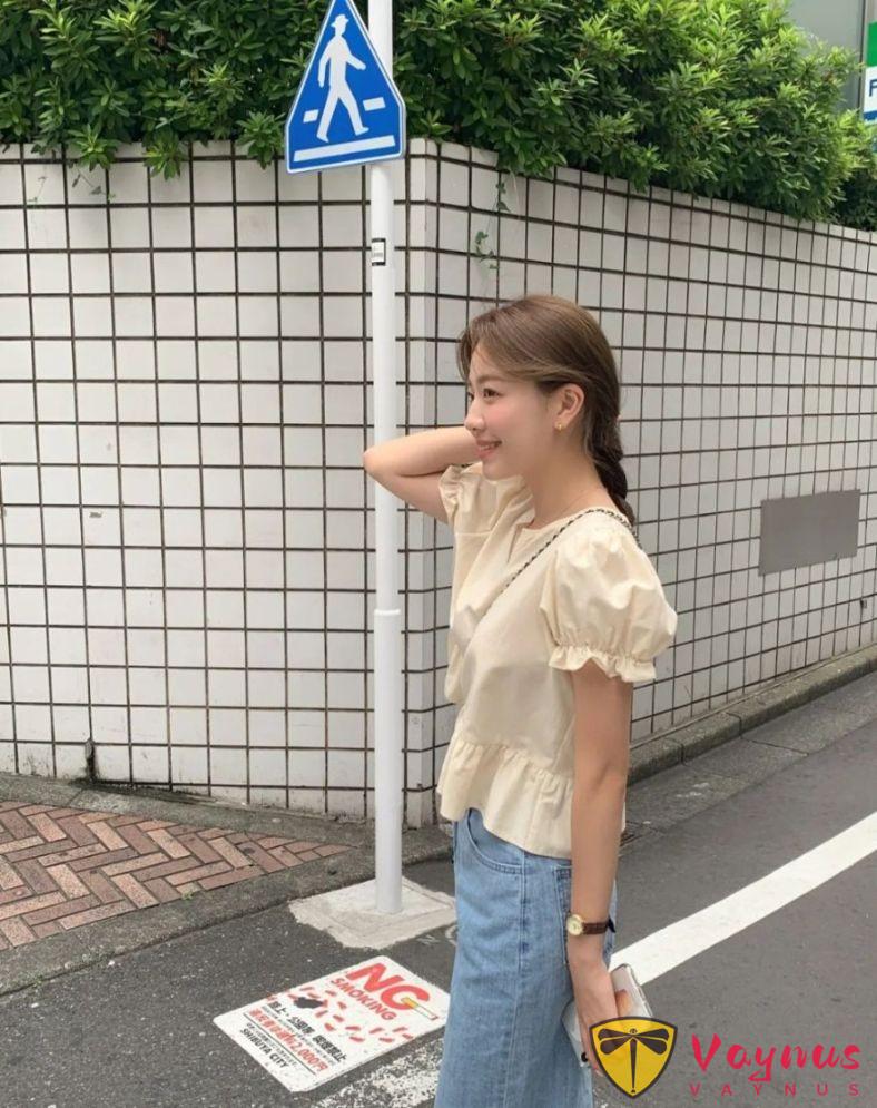 鹅黄色小衫的穿搭灵感