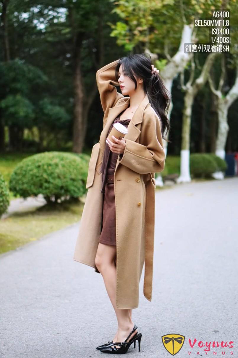 5個秋冬穿大衣拍照姿勢!拍照顯瘦顯身材、又颯又漂亮有氣質,女神範兒拿捏~