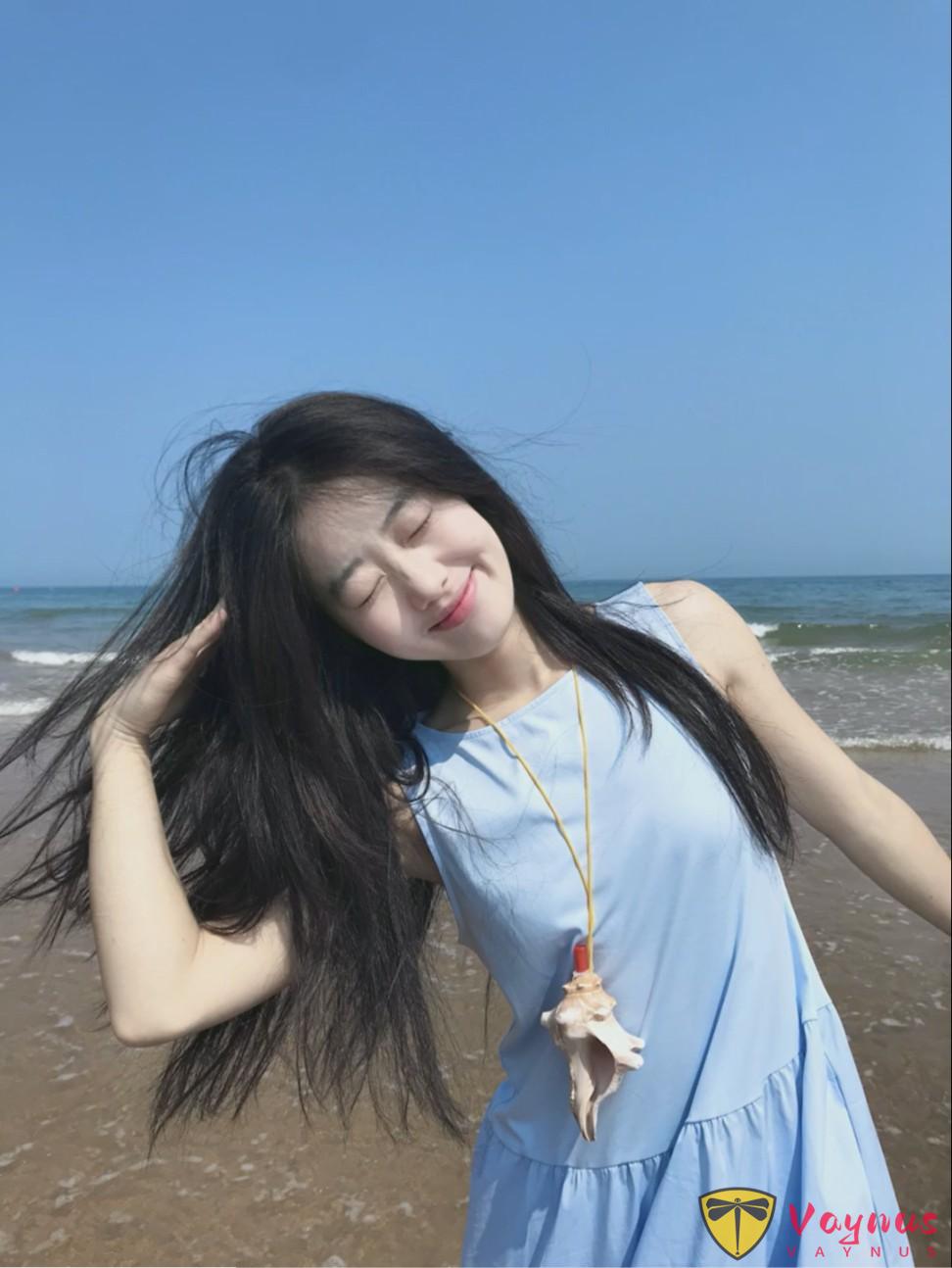 来学一些夏日海边旅行拍照姿势！谁拍谁漂亮出片！