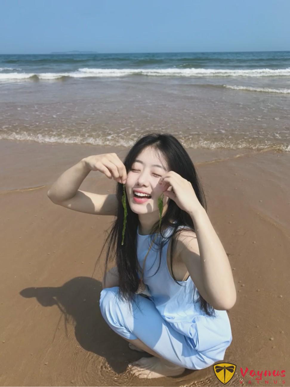 来学一些夏日海边旅行拍照姿势！谁拍谁漂亮出片！