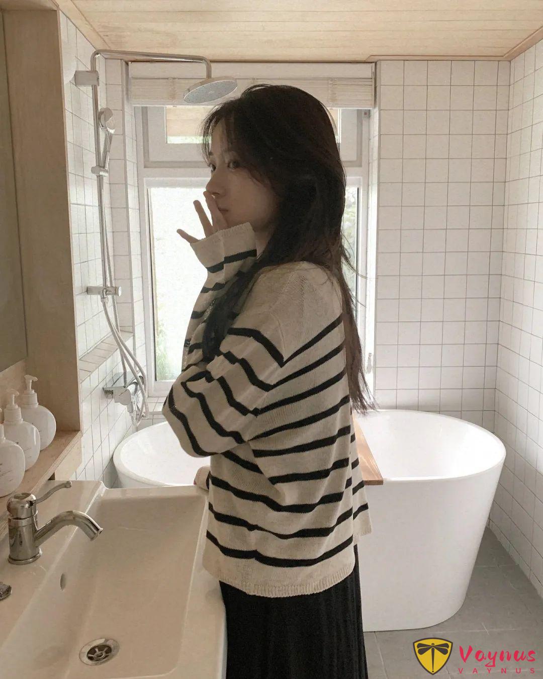 亚麻条纹开衫的穿搭灵感