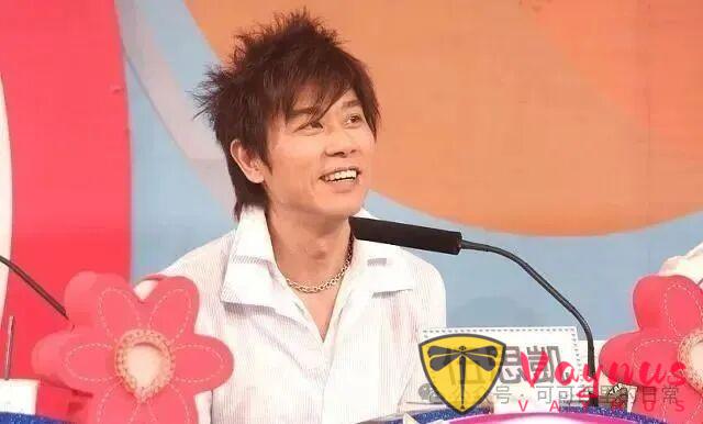 音乐才子伍思凯的美仑美奂的经典励志故事！