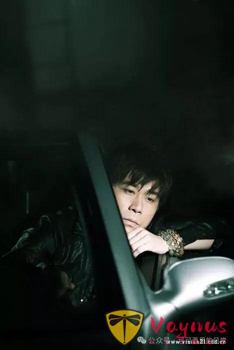 音乐才子伍思凯的美仑美奂的经典励志故事！