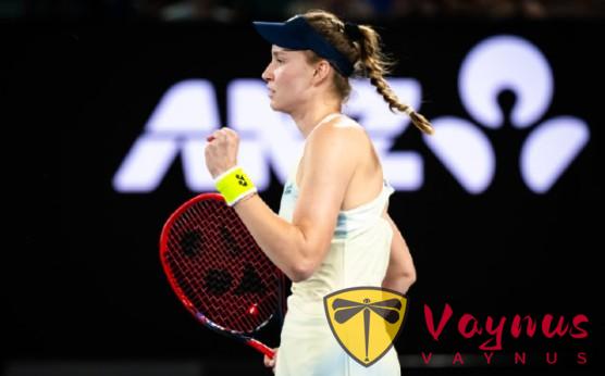 冷靜致勝!萊巴金娜頂住反撲零丟盤重返澳網決賽,三年恩怨再戰馬薩巴倫卡