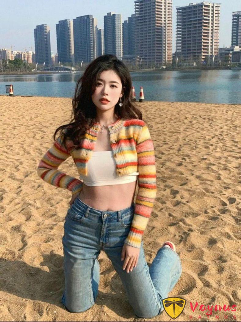 沙灘元氣甜妹寫真,9個定製姿勢拍出陽光活力感