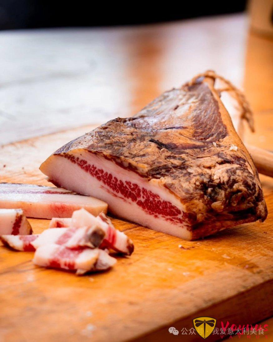 培根蛋麵：如果用神戶牛肉代替義大利醃豬頰肉會怎樣？