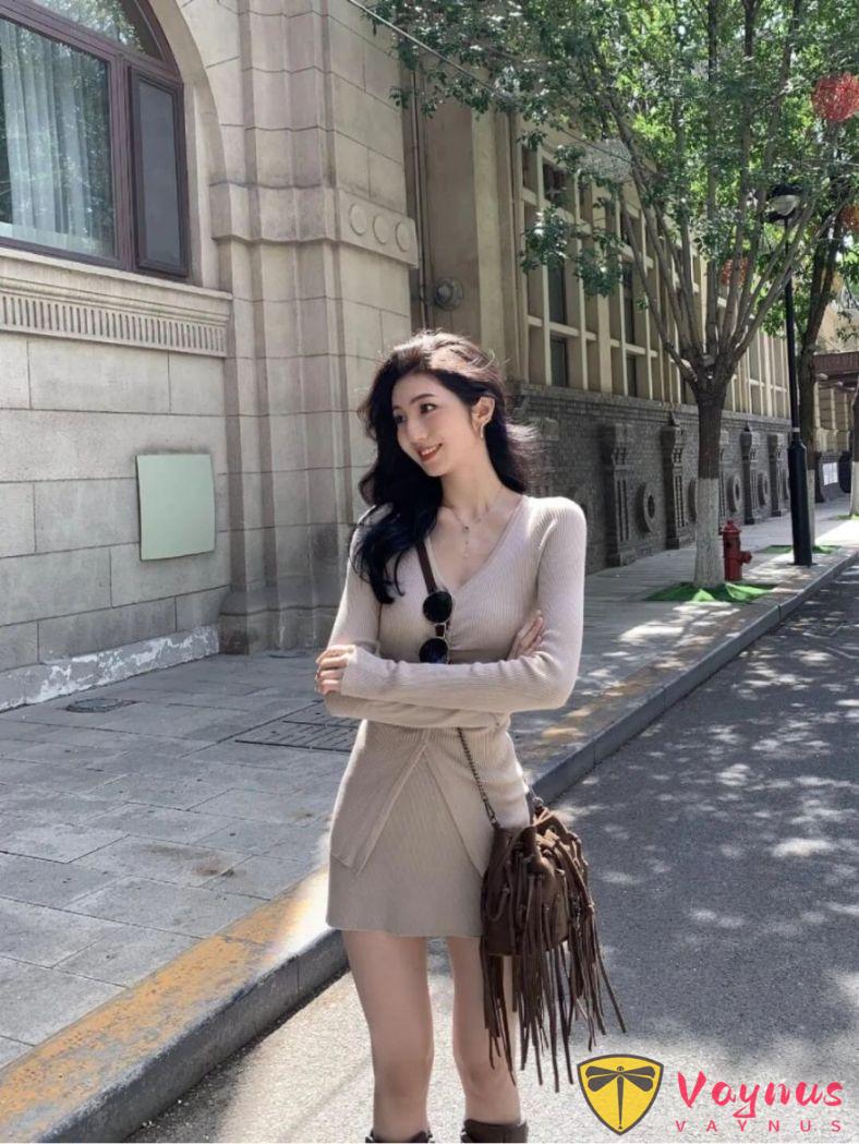 街頭小姐姐9個萬能拍法，拍出溫柔又知性，簡約就是高階